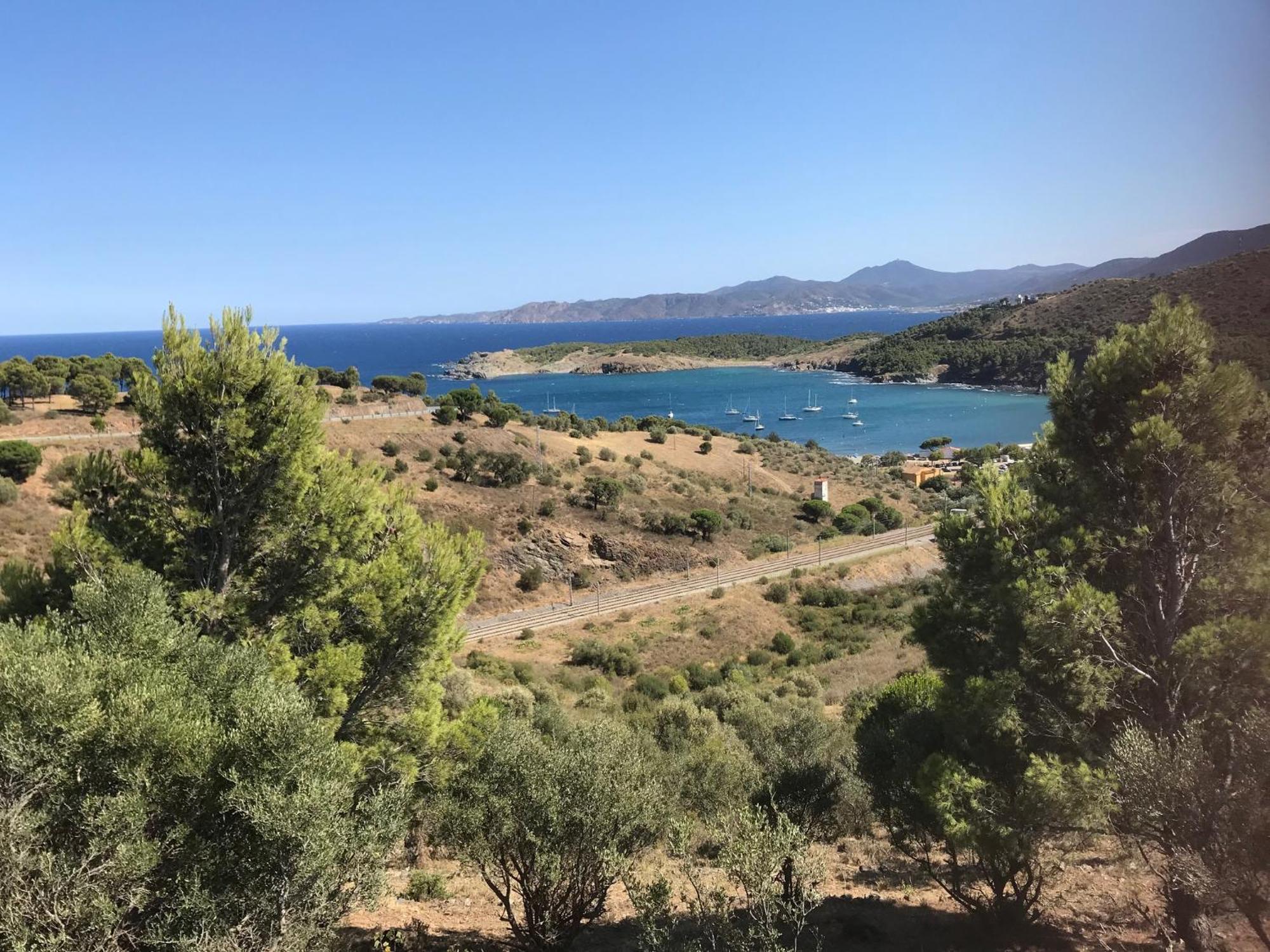 Stunning Sea Views From Luxury 4 Bed Apartment Close To Beach At Cap Ras Лянса Екстер'єр фото